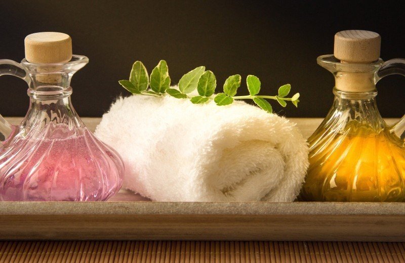 Verzorgend voetenbad